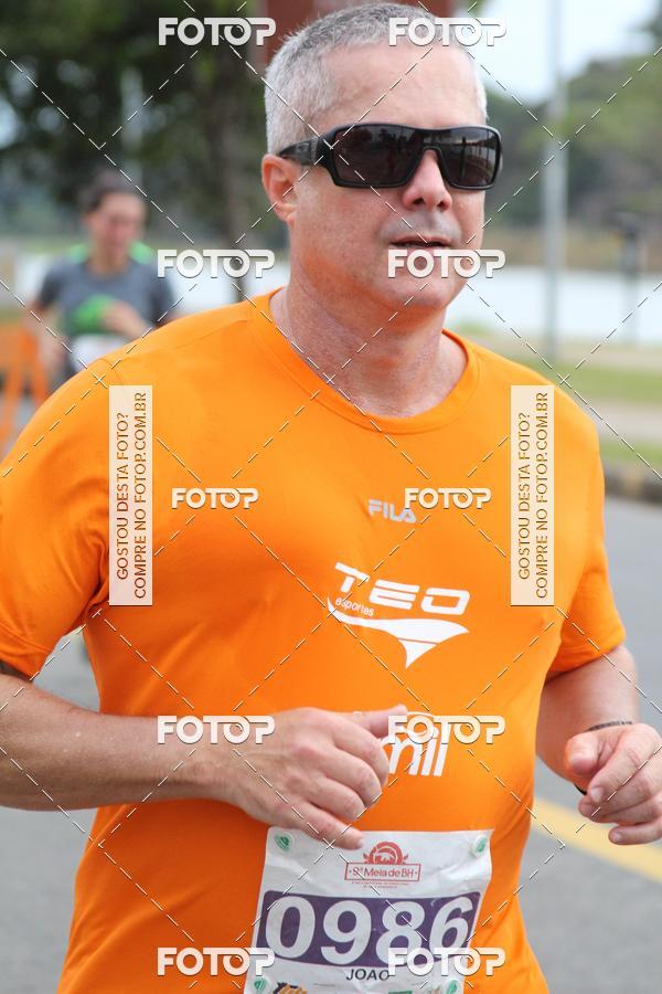 Buy your photos of the event9 Meia Maratona Internacional de Belo Horizonte on Fotop