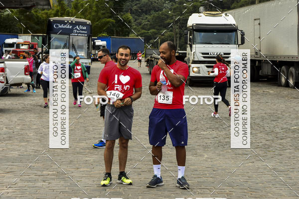 Compra tus fotos del eventoLove Run Vale do Amor En Fotop