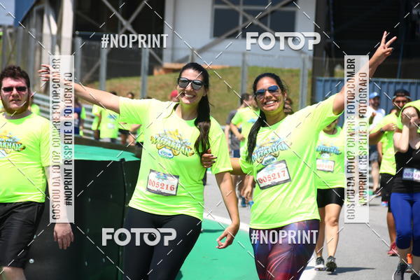 Buy your photos of the eventCorrida Insana 5K - Etapa SP (Turn de Despedida) on Fotop