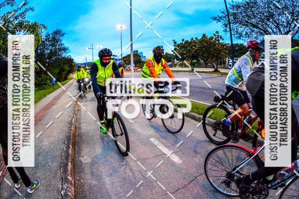 Compra tus fotos del eventoAudax Floripa 400km En Fotop