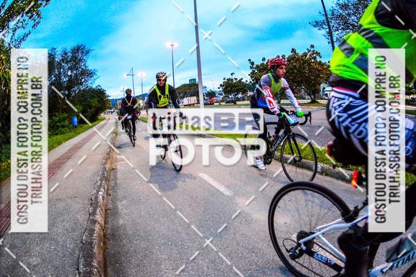Compra tus fotos del eventoAudax Floripa 400km En Fotop