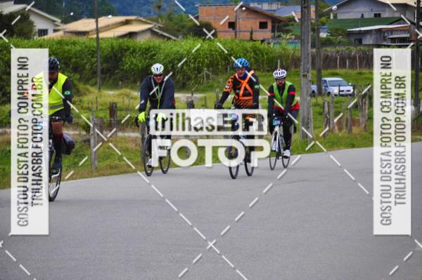 Compra tus fotos del eventoAudax Floripa 400km En Fotop