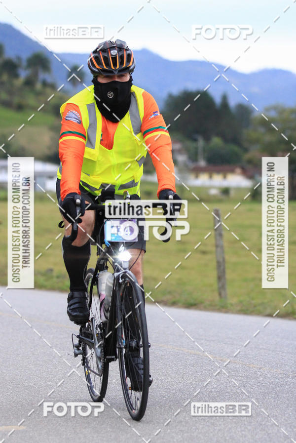 Compra tus fotos del eventoAudax Floripa 400km En Fotop