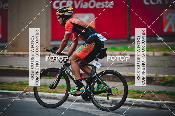 Buy your photos of the eventVSERIES Duathlon & Running on Fotop