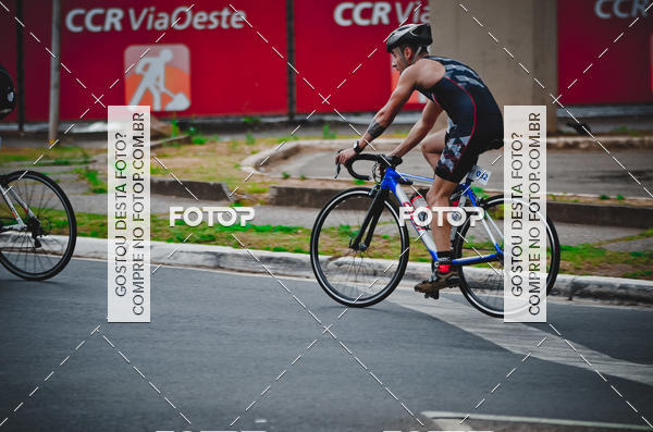 Buy your photos of the eventVSERIES Duathlon & Running on Fotop
