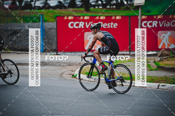 Buy your photos of the eventVSERIES Duathlon & Running on Fotop