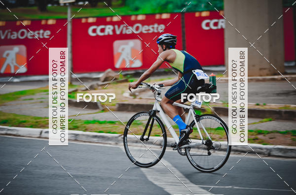 Buy your photos of the eventVSERIES Duathlon & Running on Fotop