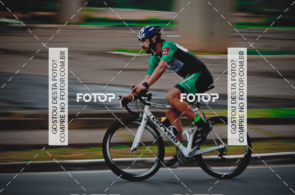 Buy your photos of the eventVSERIES Duathlon & Running on Fotop