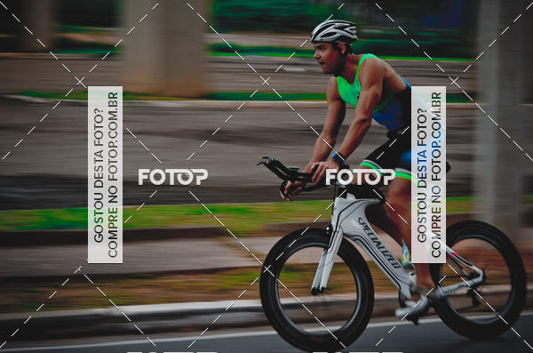 Buy your photos of the eventVSERIES Duathlon & Running on Fotop
