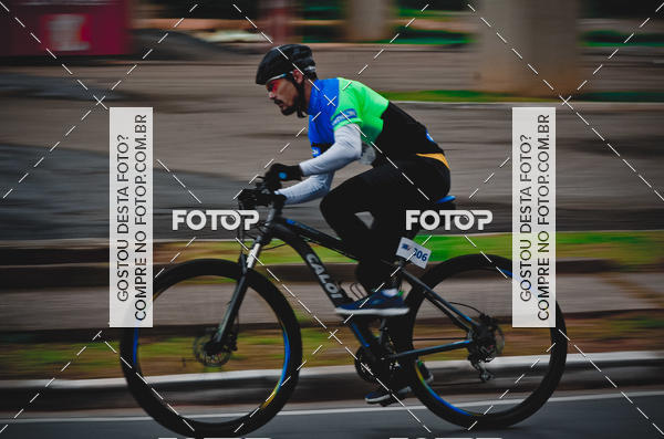 Buy your photos of the eventVSERIES Duathlon & Running on Fotop