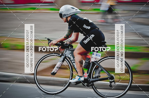 Buy your photos of the eventVSERIES Duathlon & Running on Fotop