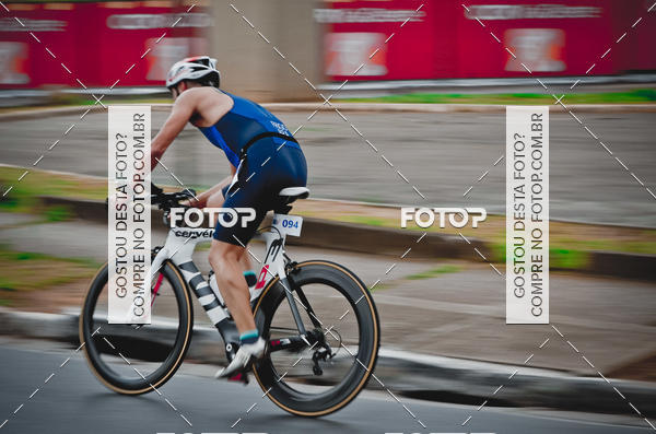 Buy your photos of the eventVSERIES Duathlon & Running on Fotop