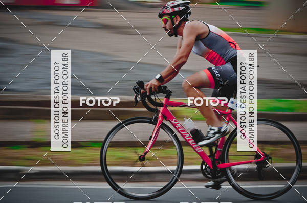 Buy your photos of the eventVSERIES Duathlon & Running on Fotop