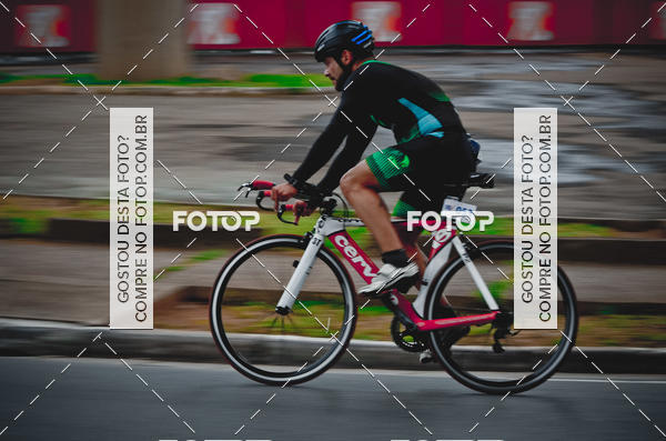 Buy your photos of the eventVSERIES Duathlon & Running on Fotop