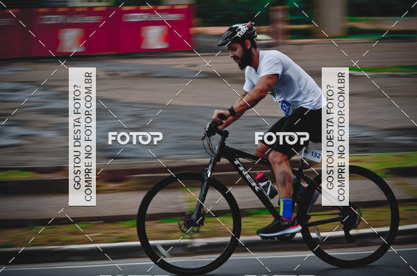 Buy your photos of the eventVSERIES Duathlon & Running on Fotop
