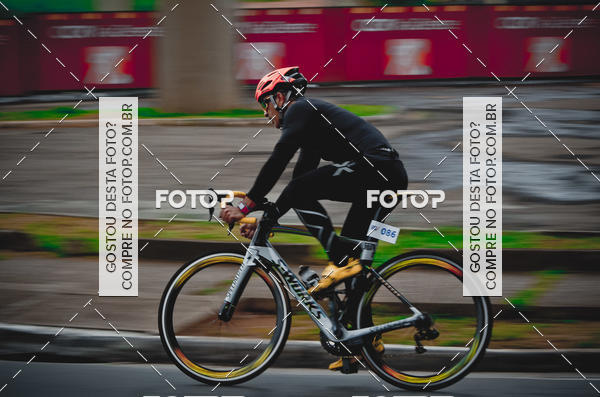 Buy your photos of the eventVSERIES Duathlon & Running on Fotop