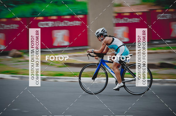 Buy your photos of the eventVSERIES Duathlon & Running on Fotop