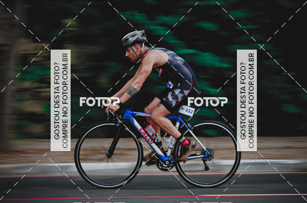 Buy your photos of the eventVSERIES Duathlon & Running on Fotop