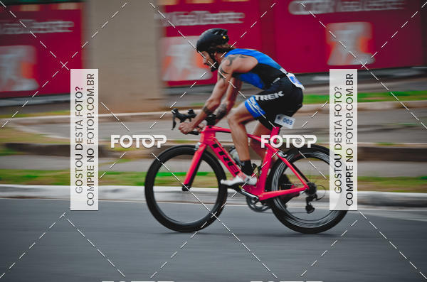 Buy your photos of the eventVSERIES Duathlon & Running on Fotop