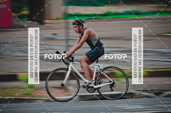 Buy your photos of the eventVSERIES Duathlon & Running on Fotop