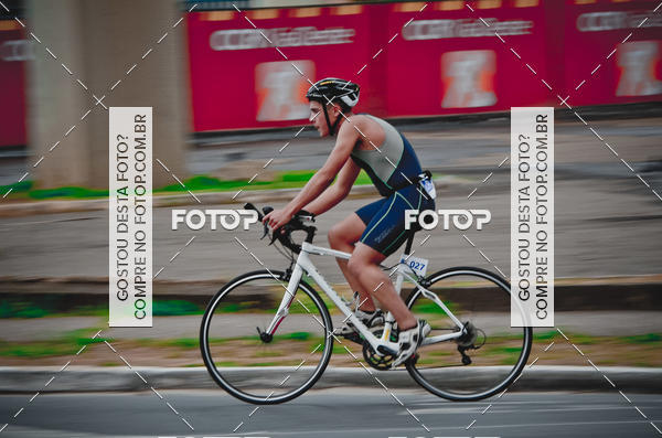 Buy your photos of the eventVSERIES Duathlon & Running on Fotop