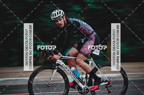 Buy your photos of the eventVSERIES Duathlon & Running on Fotop