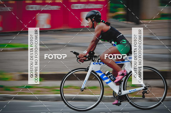 Buy your photos of the eventVSERIES Duathlon & Running on Fotop