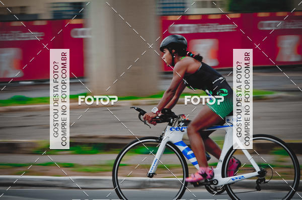 Buy your photos of the eventVSERIES Duathlon & Running on Fotop