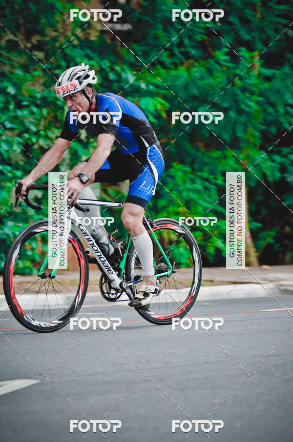 Buy your photos of the eventVSERIES Duathlon & Running on Fotop