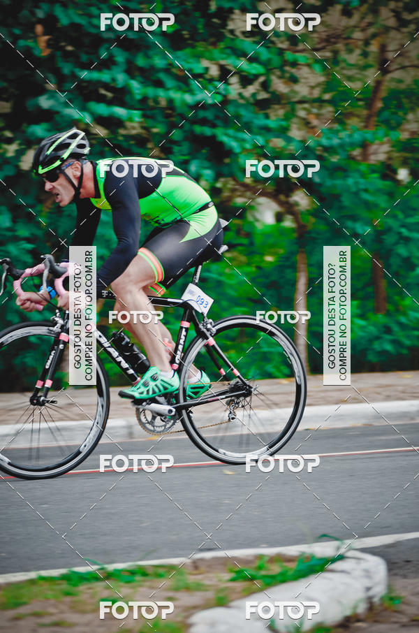 Buy your photos of the eventVSERIES Duathlon & Running on Fotop