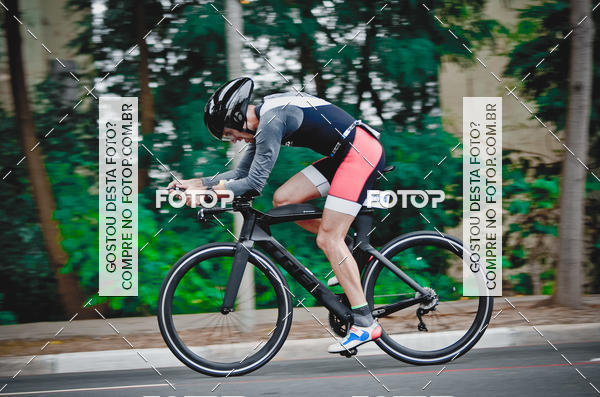 Buy your photos of the eventVSERIES Duathlon & Running on Fotop