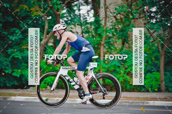 Buy your photos of the eventVSERIES Duathlon & Running on Fotop