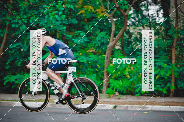 Buy your photos of the eventVSERIES Duathlon & Running on Fotop