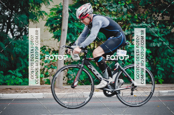 Buy your photos of the eventVSERIES Duathlon & Running on Fotop