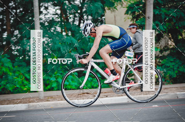 Buy your photos of the eventVSERIES Duathlon & Running on Fotop