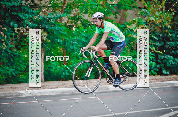 Buy your photos of the eventVSERIES Duathlon & Running on Fotop