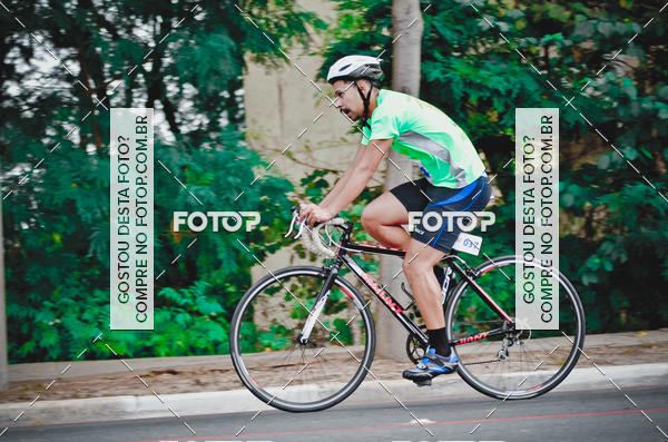 Buy your photos of the eventVSERIES Duathlon & Running on Fotop