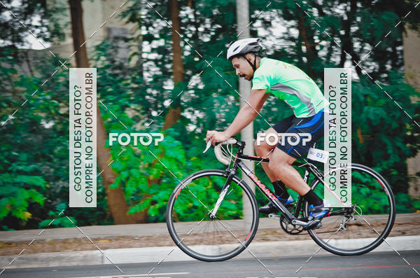 Buy your photos of the eventVSERIES Duathlon & Running on Fotop