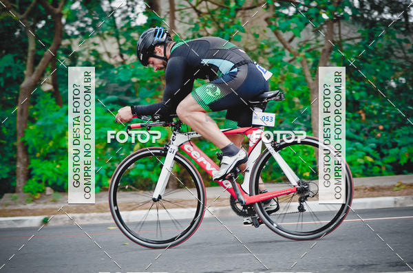 Buy your photos of the eventVSERIES Duathlon & Running on Fotop