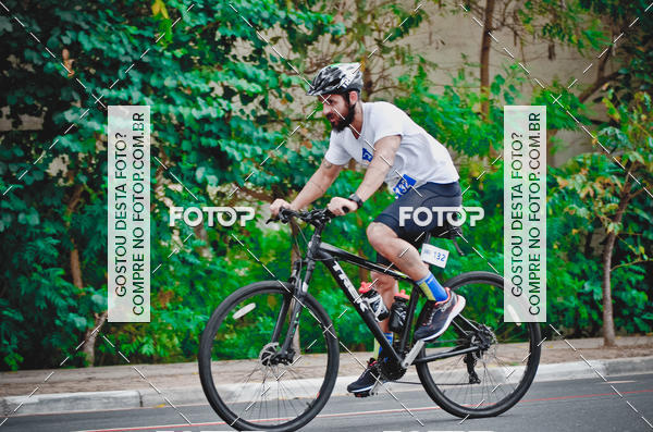 Buy your photos of the eventVSERIES Duathlon & Running on Fotop