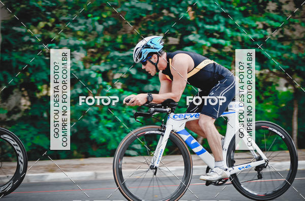 Buy your photos of the eventVSERIES Duathlon & Running on Fotop