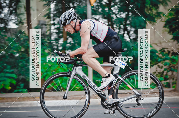 Buy your photos of the eventVSERIES Duathlon & Running on Fotop