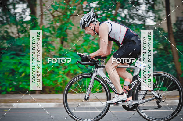 Buy your photos of the eventVSERIES Duathlon & Running on Fotop