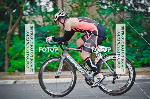Buy your photos of the eventVSERIES Duathlon & Running on Fotop