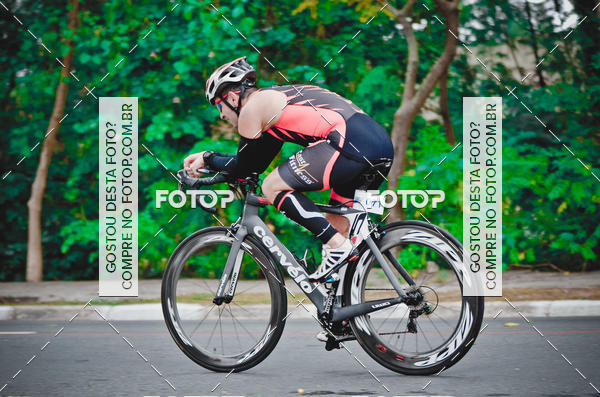 Buy your photos of the eventVSERIES Duathlon & Running on Fotop