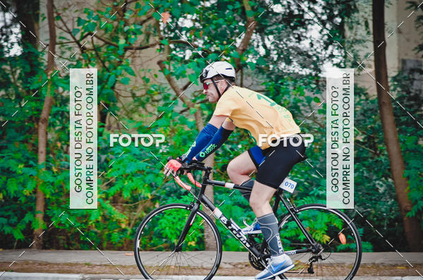 Buy your photos of the eventVSERIES Duathlon & Running on Fotop