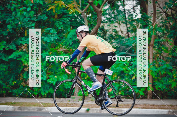 Buy your photos of the eventVSERIES Duathlon & Running on Fotop