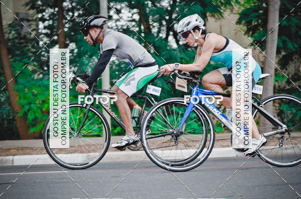 Buy your photos of the eventVSERIES Duathlon & Running on Fotop