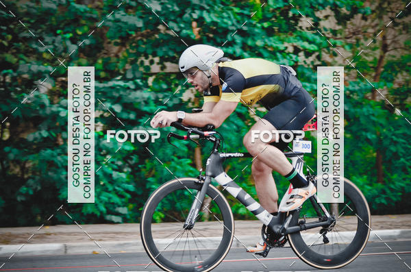 Buy your photos of the eventVSERIES Duathlon & Running on Fotop