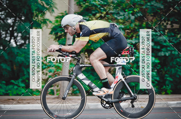 Buy your photos of the eventVSERIES Duathlon & Running on Fotop